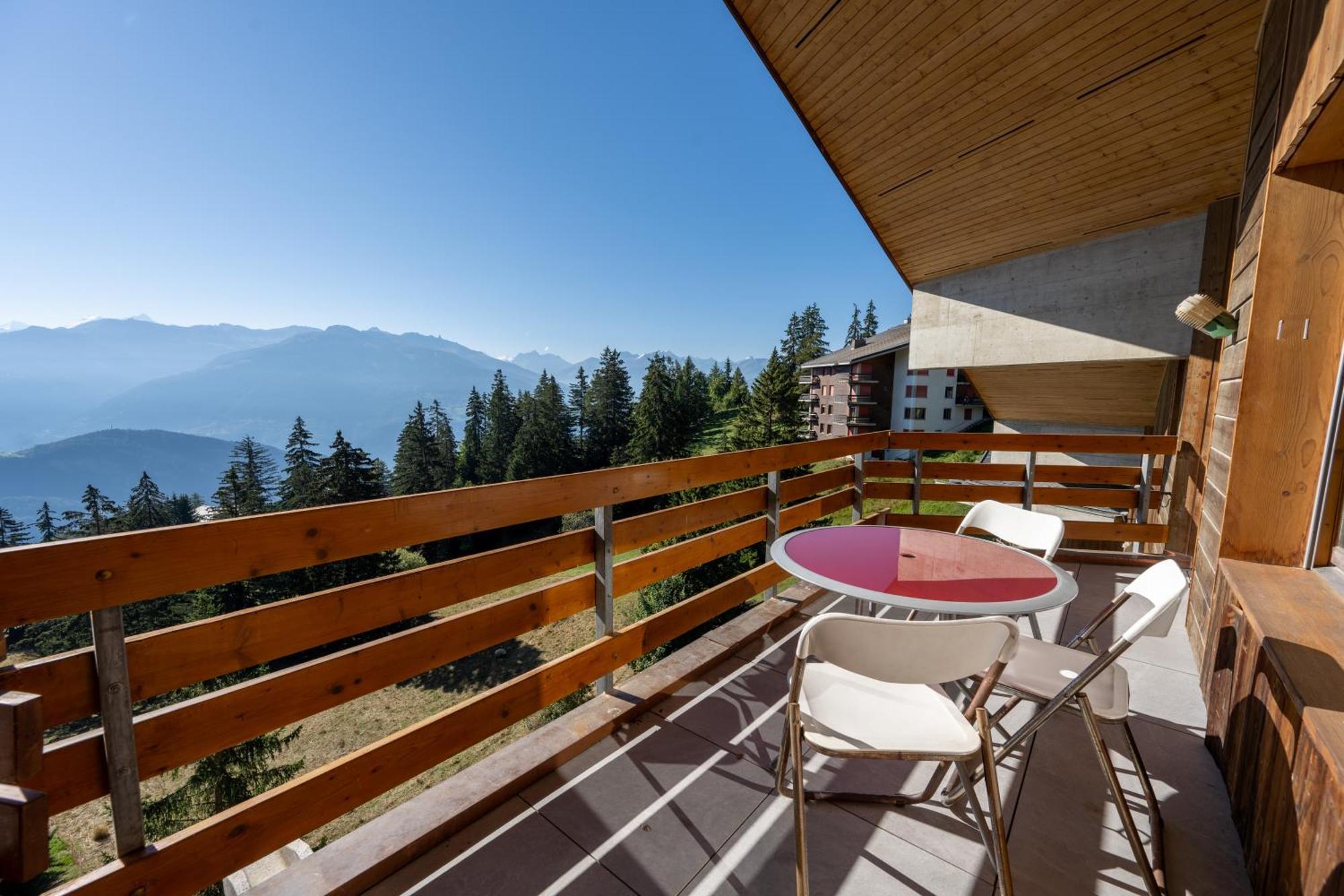Eden Resort Anzere Exterior photo